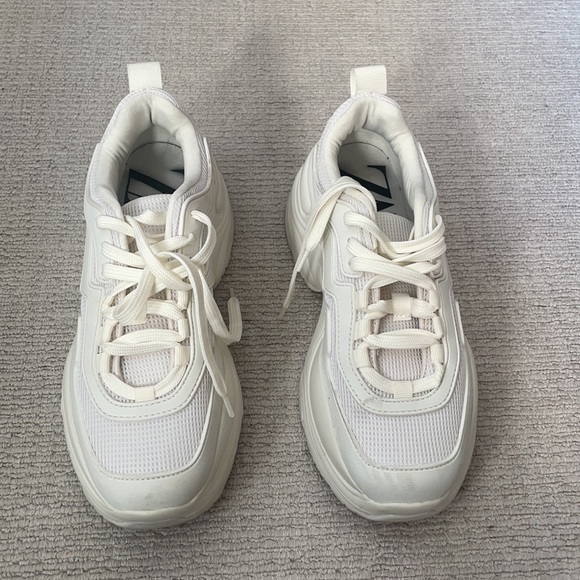 Zara Shoes Zara White Super Chunky Sneakers Poshmark